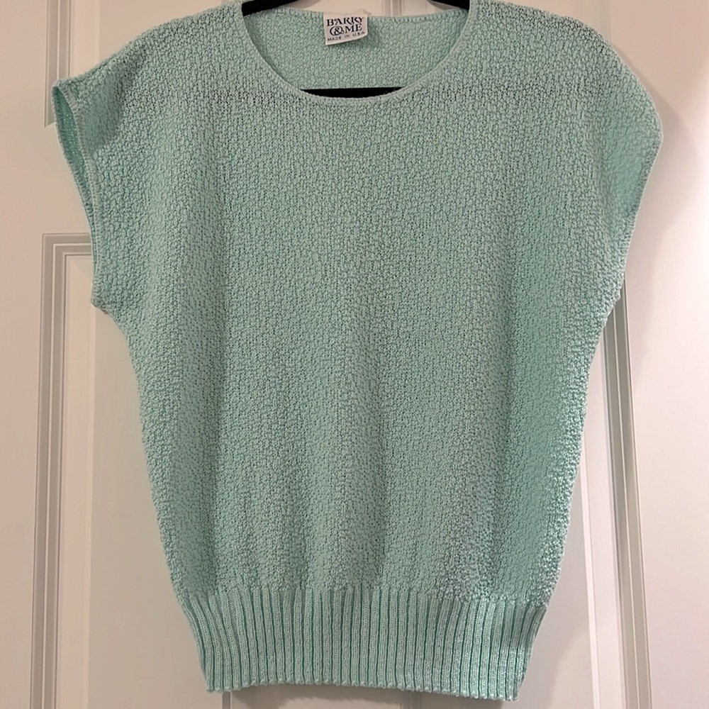 Straight from the 80s sweater top